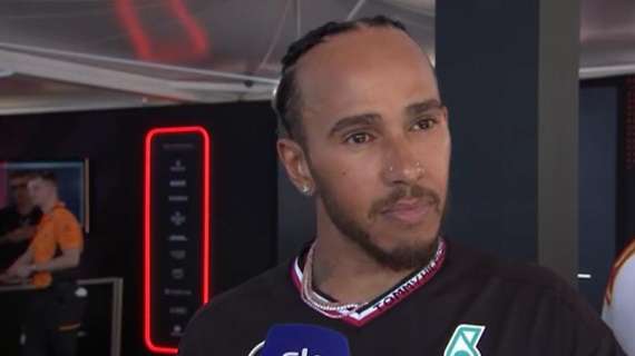 F1 | Mercedes, Hamilton: "Ho pensato ai tifosi della Ferrari. Parlando con Leclerc..."