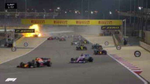 F1 / Bahrain, ecco l'incidente spaventoso di Grosjean: vivo per miracolo