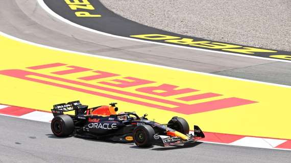F1 | FP3 Barcellona, Verstappen furioso con la Red Bull