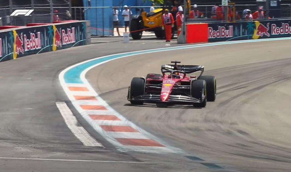 Formula 1 | Sainz contro Leclerc: le Ferrari in lotta in Austria