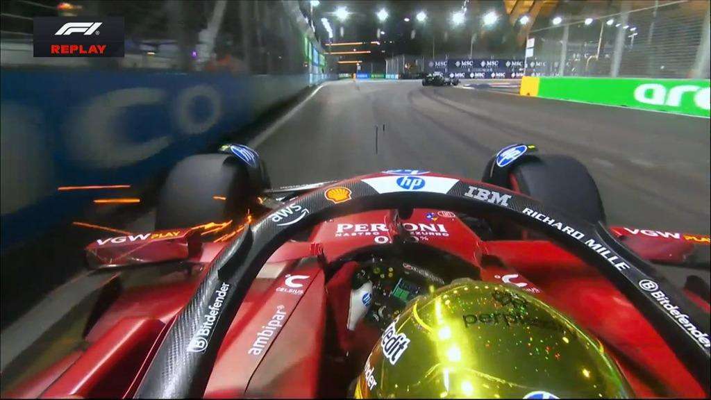 F1, Ferrari, scintille e principio di fuoco sui freni di Hamilton 