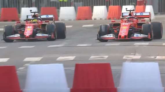 F1 | Hamilton-Leclerc, show a sorpresa: duello Ferrari a Milano!