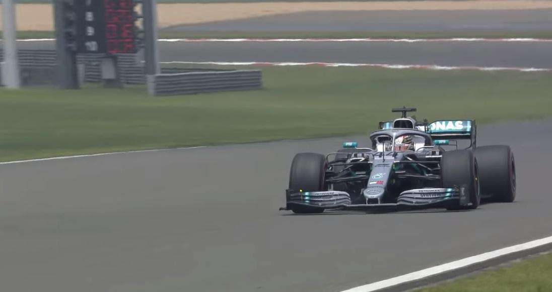 F1 / Gp Cina, la FIA sentenzia: la nuova ala Mercedes è irregolare