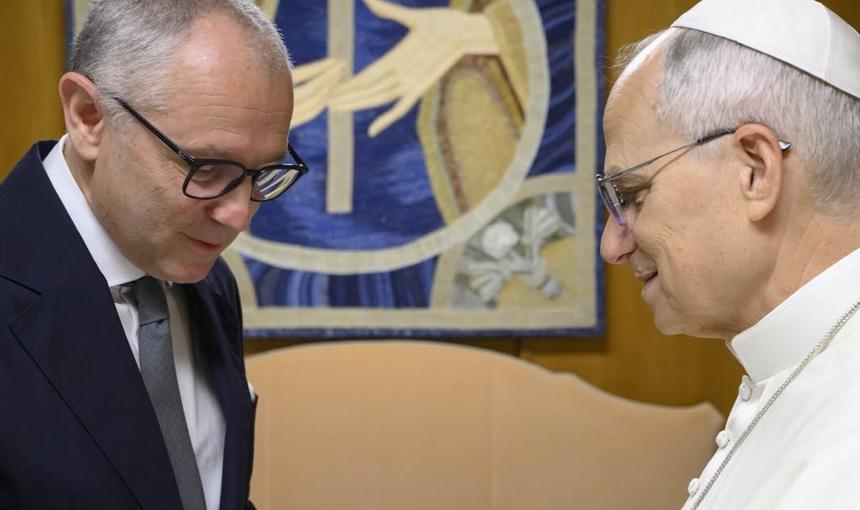 F1 | Domenicali in Vaticano: incontro con Papa Leone XIV sulla diplomazia sportiva