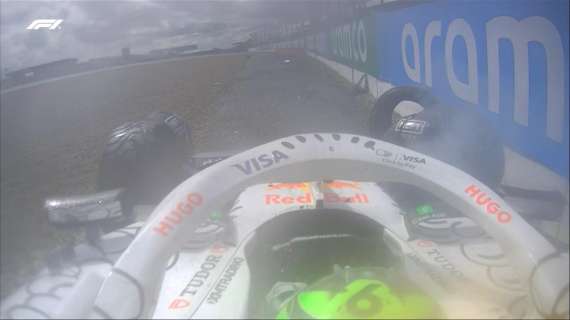 F1 | Gp Silverstone, incubo per Racing Point: Hadjar tampona Kimi e va muro a Copse