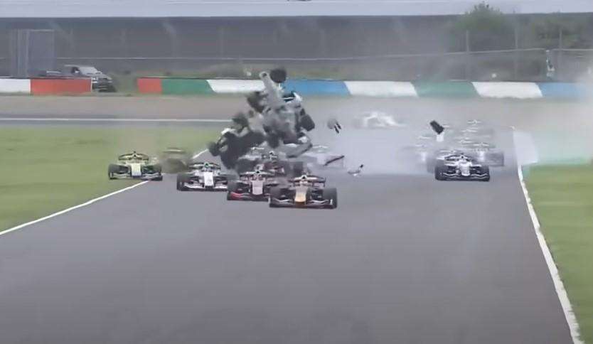 Super Formula | (VIDEO) Lawson provoca il caos: che incidente a Motegi