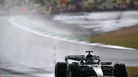 F1 | Mercedes, Russell affonda sotto una pioggia di decisioni sbagliate 