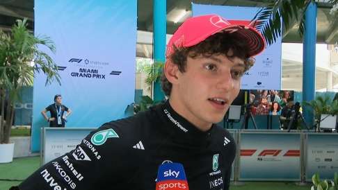 F1 | Mercedes, Antonelli "avverte" Piastri: pronto a una partenza aggressiva