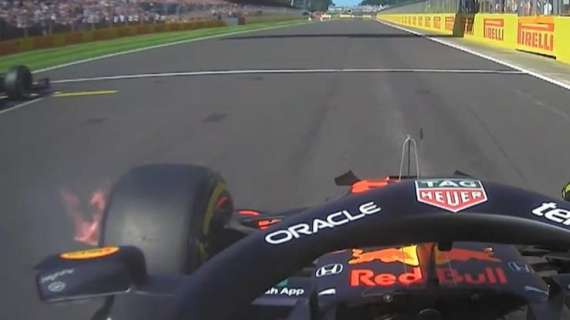 Formula 1 | Verstappen e il fuoco sulla gomma: "Dicevo agli ultimi 'sbrigatevi'"