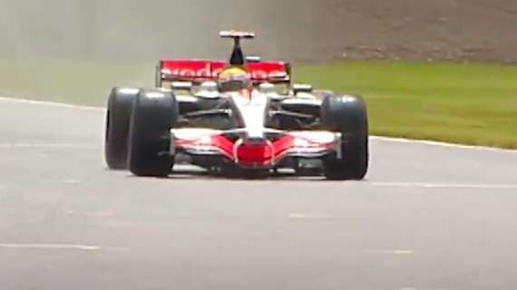 Formula 1 | Hamilton e la vittoria epica sul bagnato a Silverstone 2008