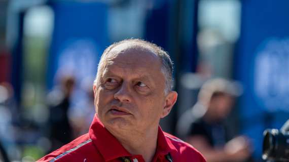 F1 | Rinnovo Vasseur: le riflessioni di Elkann e il duo Leclerc-Hamilton