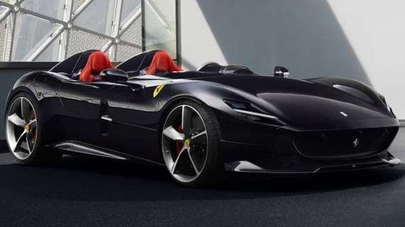 F1 - Calcio / Ibrahimovic si compra una Ferrari da 1,7 mln di sterline