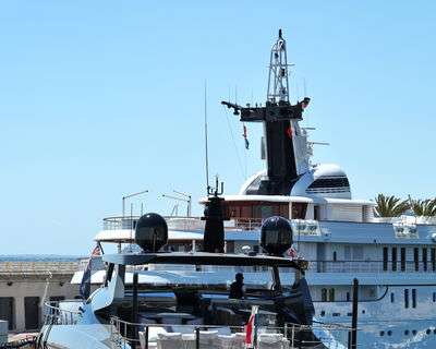 F1 | Verstappen e Wolff in Costa Smeralda: incontro Mercedes in vista