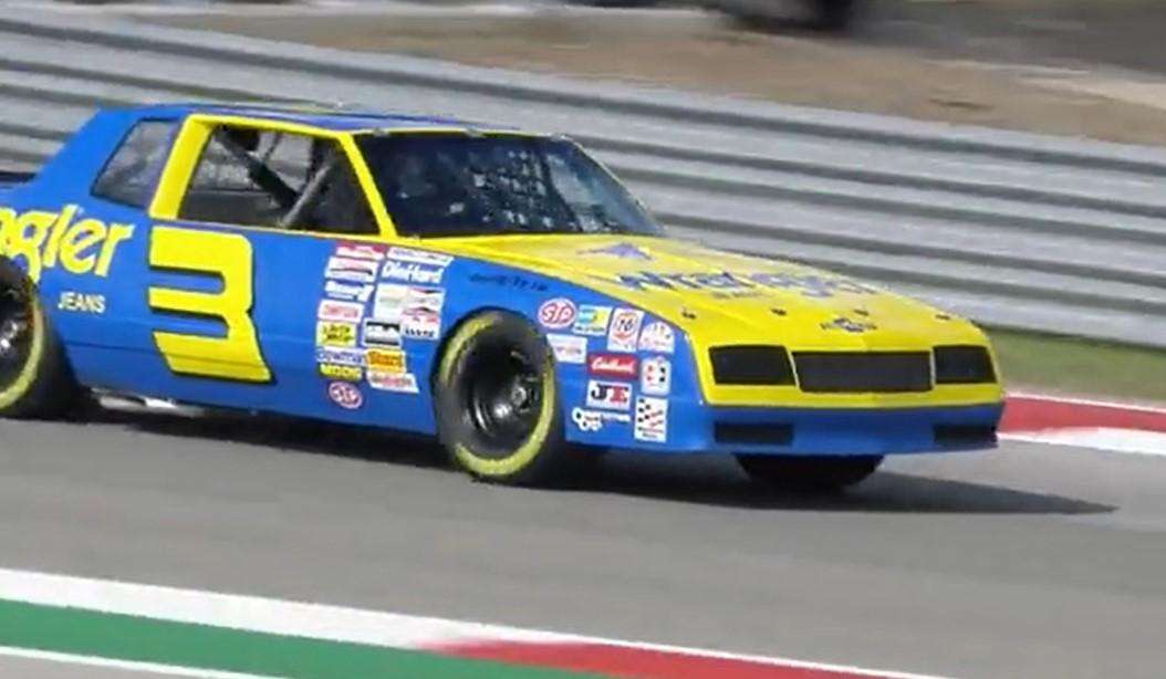 Formula 1 | Austin, Ricciardo gira con la leggendaria Chevrolet di Earnhardt