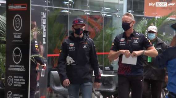 Formula 1 | Bandiere gialle e penalità: Verstappen 30 minuti a colloquio