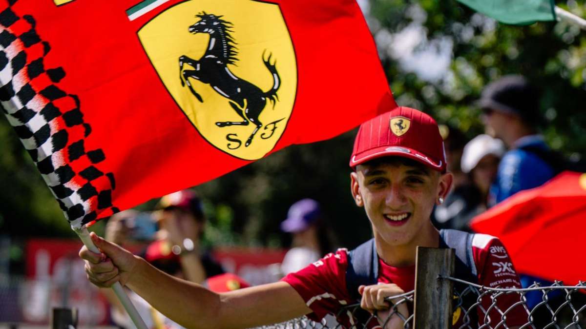 F1 | Monza tra passione e rabbia: Ferrari lontana, e il tifo da "calcio" dilaga...