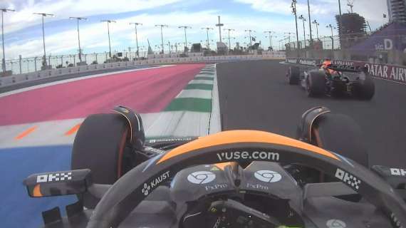 F1 | Norris-Verstappen, quasi impatto. Max si scusa e s'imbufalisce col muretto