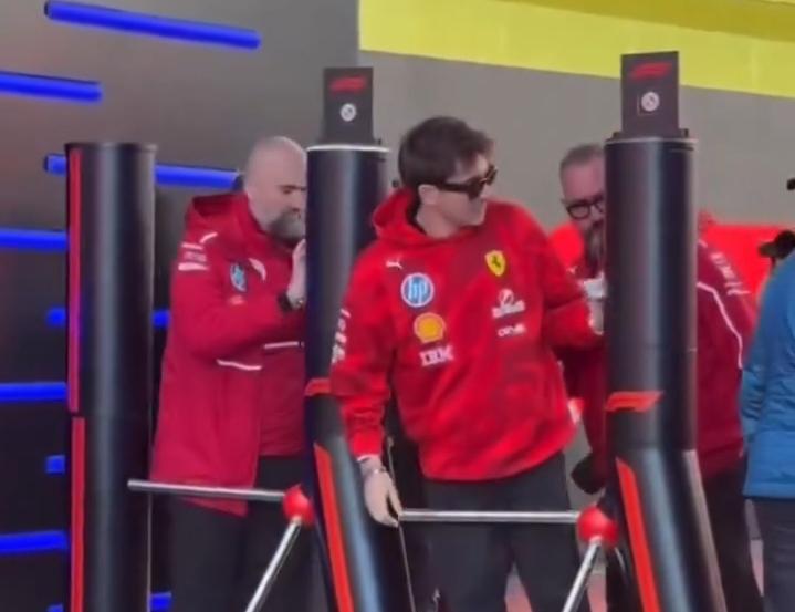 F1 Formula 1 | Leclerc bloccato ai tornelli: siparietto comico a Las Vegas