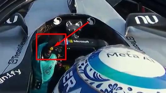 F1 | Mercedes, il "bottone" misterioso di Russell: è l'arma segreta della W17?