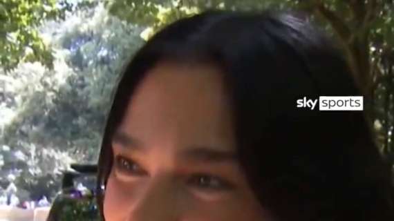 F1 | La F1 conquista il cuore di un'altra star: Dua Lipa al Festival of Speed