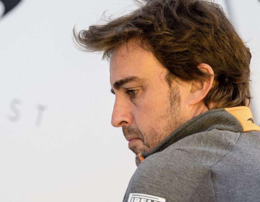 F1 / Alonso contro Hamilton: "Il suo sfogo? Prendiamo 200 aerei all'anno..."