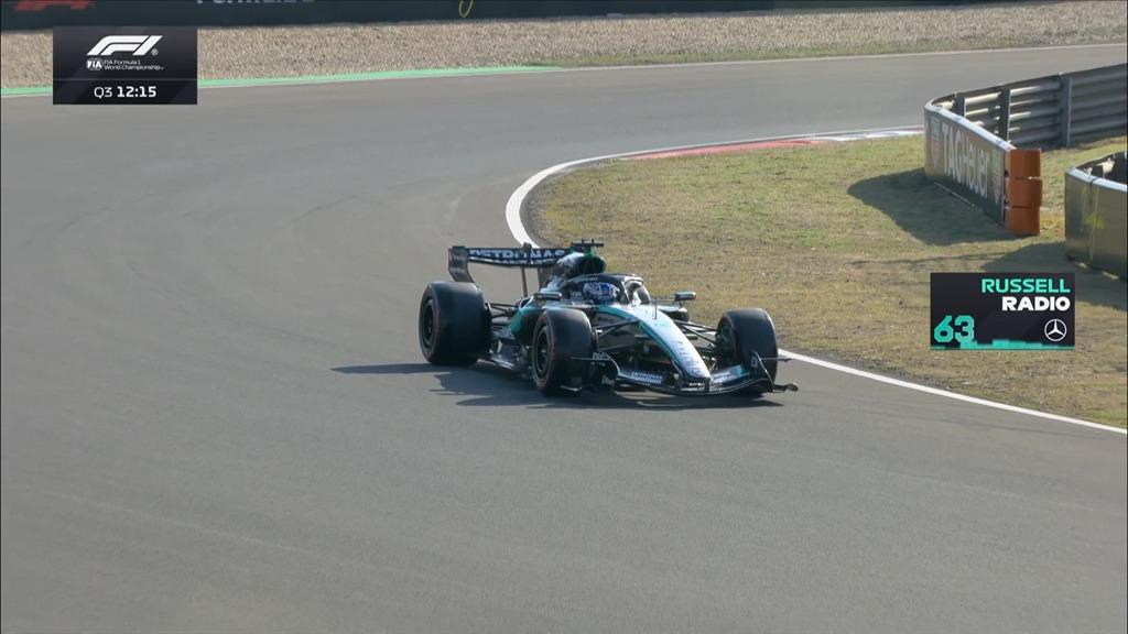 F1 | Mercedes, Russell si ferma in pista dopo il team radio preoccupante