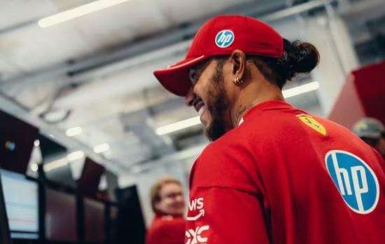 F1 | Ferrari, Aldo Costa: "Hamilton sta lavorando, è l'inizio. Upgrade? Il rischio è..."