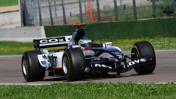 F1 | L'ex Minardi Stoddart contro la FIA: Ferrari derubata