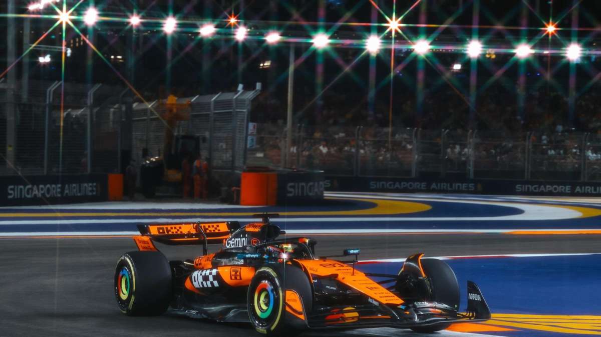 F1, FP2 Singapore, Piastri domina con Max dietro. Ferrari sprofonda