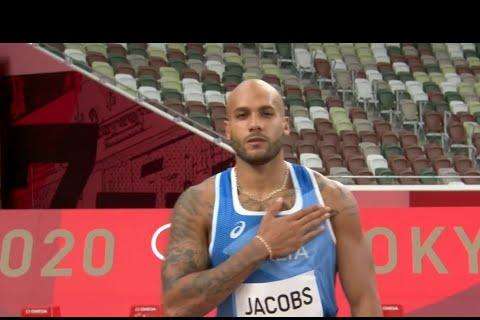 Olimpiadi Tokio | Pazzesco: Jacobs è medaglia d'oro nei 100 metri! Abbraccio con Tamberi