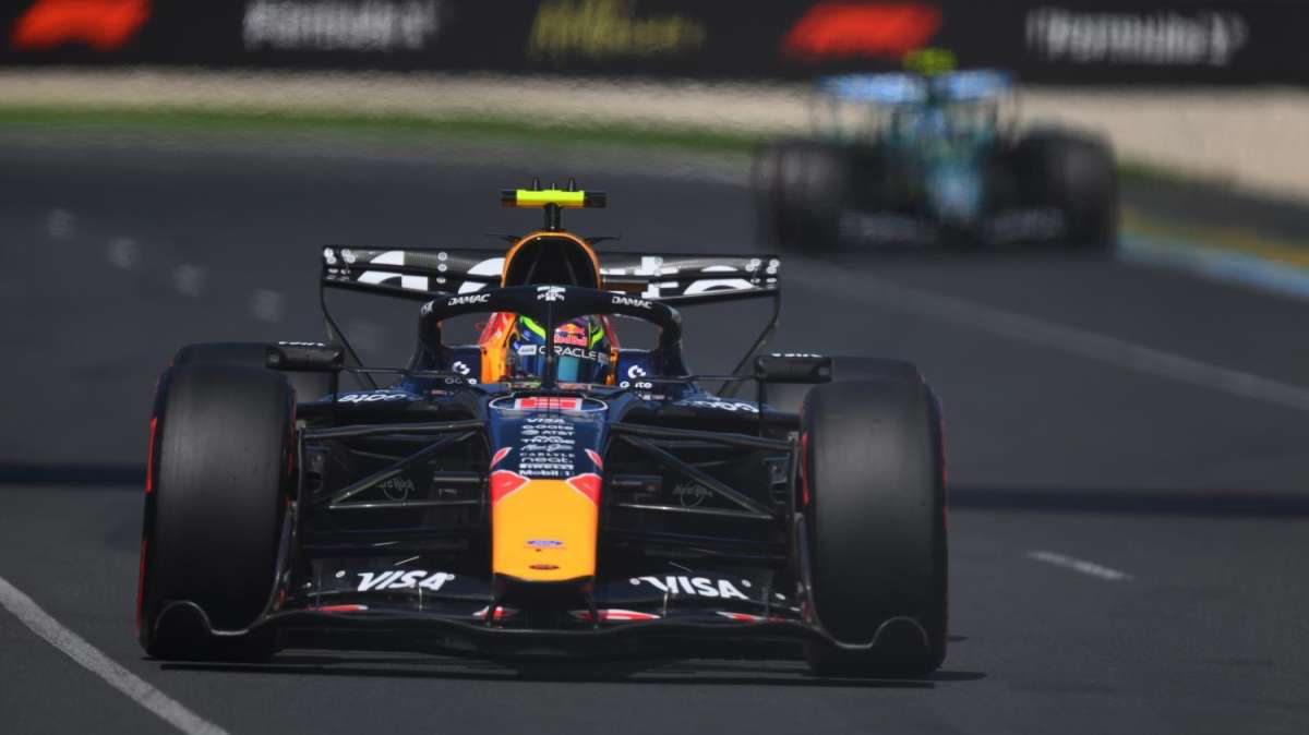 by courtesy of Pirelli