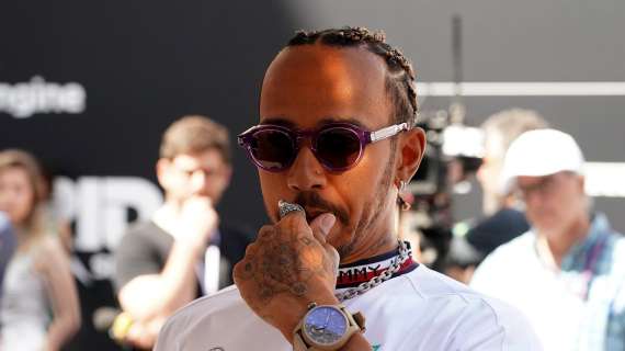 F1 | Hamilton 10° e speranzoso: "Bravo George, Mercedes ok. Domani cercherò..."