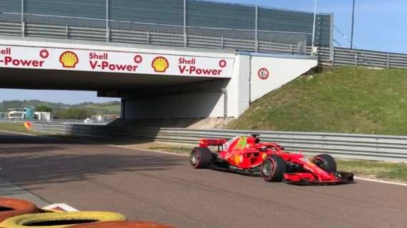 Formula 1 | Ferrari, Sainz fa 300 km a Fiorano. Binotto: "Sviluppo SF21 non prioritario"
