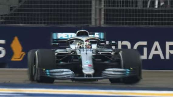 F1 / Singapore, FP2: Hamilton 1° e super passo gara. Leclerc, quanti problemi