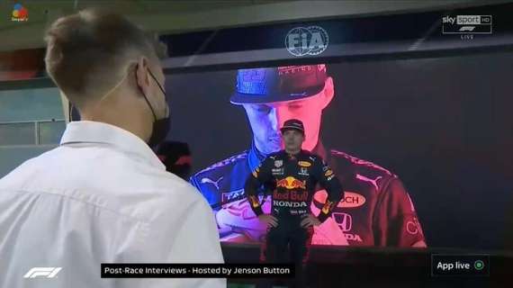 Formula 1 / Gp Bahrain, Verstappen deluso: "Un peccato"