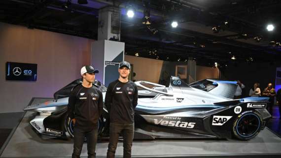 F1/ Presentata al Salone di Francoforte, la Mercedes versione Formula E