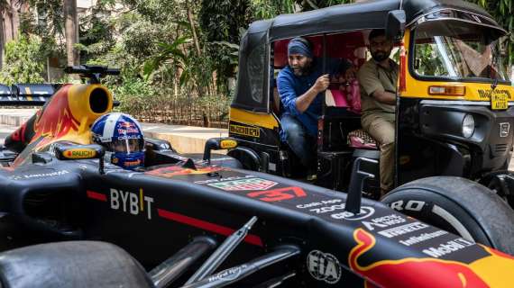 Formula 1 | La Red Bull in India con Coulthard: apripista per un Gp? - FOTO