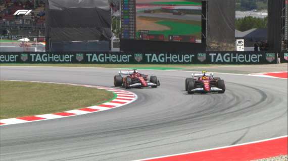 F1 | Gp Spagna, Ferrari nessun ordine di scuderia: Hamilton difende su Leclerc! 