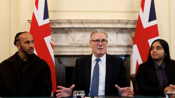 F1 | Hamilton crea la scuola del futuro in Inghilterra: incontro col primo ministro inglese 