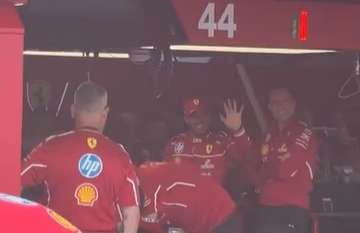 F1 | Hamilton e Antonelli scaldano Imola: bagno di folla per Lewis coi tifosi Ferrari