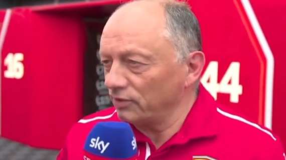 F1 | Ferrari, battibecco Vasseur - Sky: la difesa di Hamilton in diretta