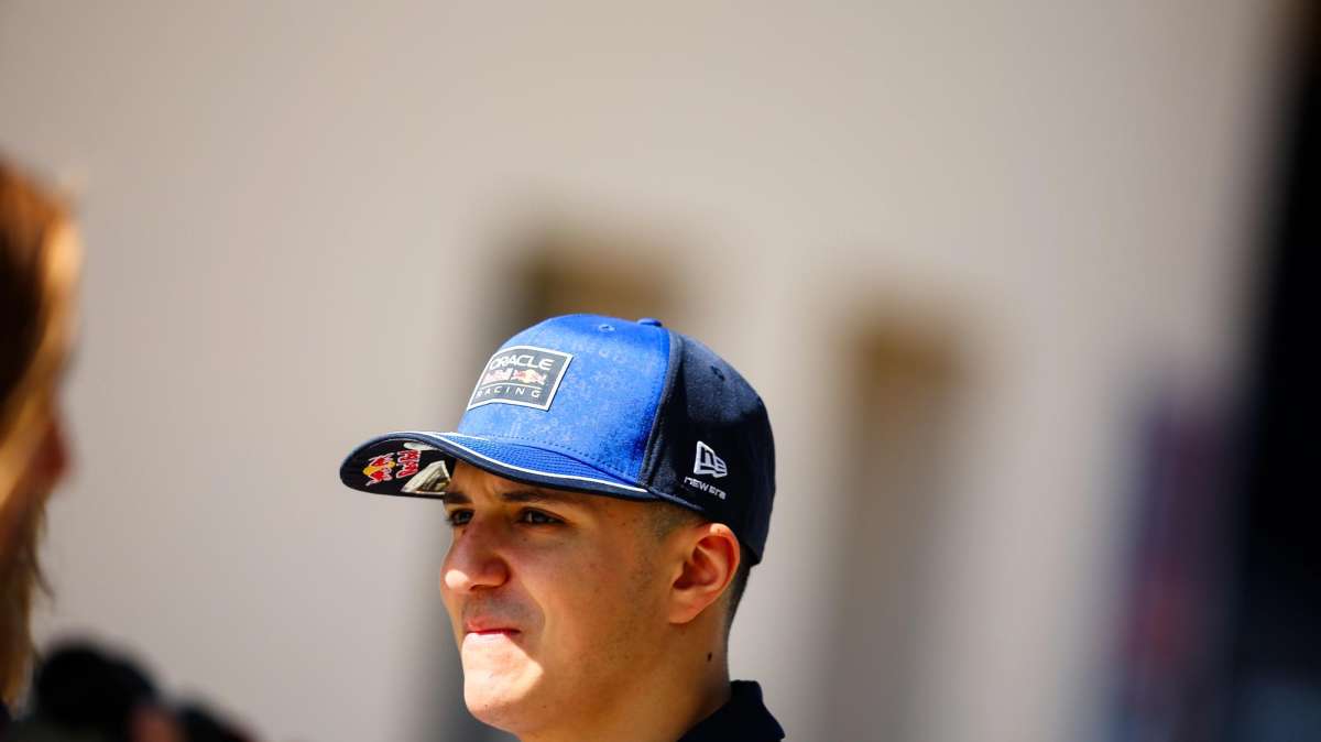 F1 | Red Bull, Hadjar squalificato a Mami: Mekies spiega il perché 