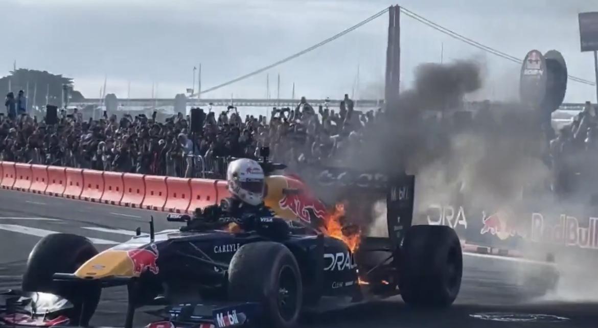 F1 | Tsunoda a San Francisco con Red Bull ma prende fuoco: il video 