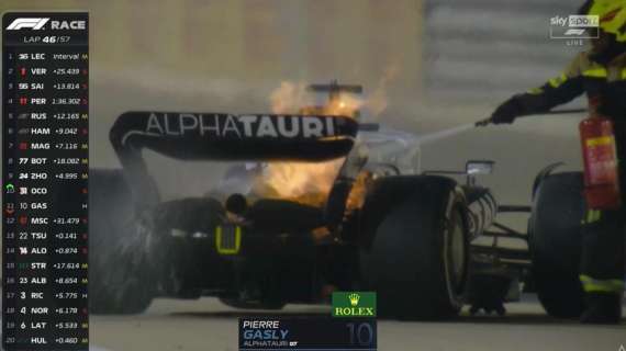 Formula 1 | Gasly, Alpha Tauri a fuoco e safety: Verstappen si riattacca a Leclerc