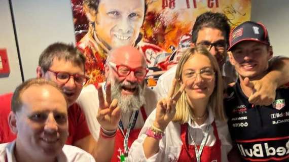 F1 | Max Verstappen e il meraviglioso gesto con i ragazzi di Pizza Aut