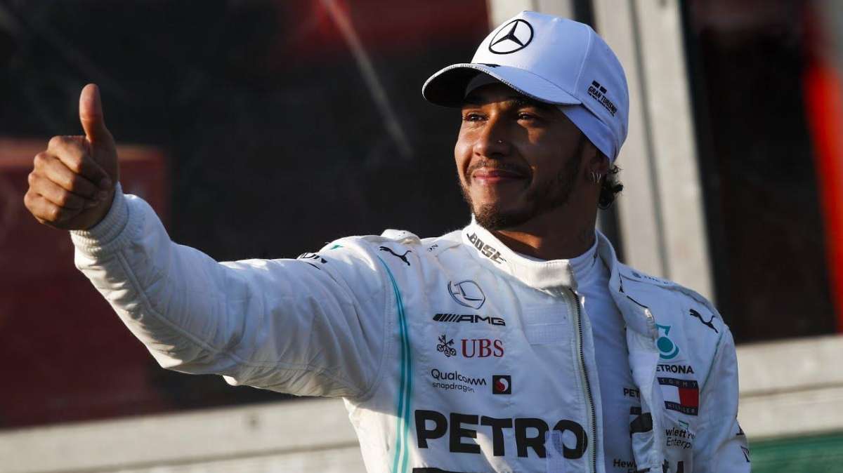 F1, Gp Cina / Hamilton: "Ho fatto la differenza in partenza, il resto è storia!"