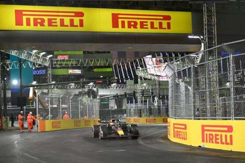 F1 | Las Vegas, Red Bull e l'ala sbagliata: arrivano i tagli. Ma fra Horner e Waché...