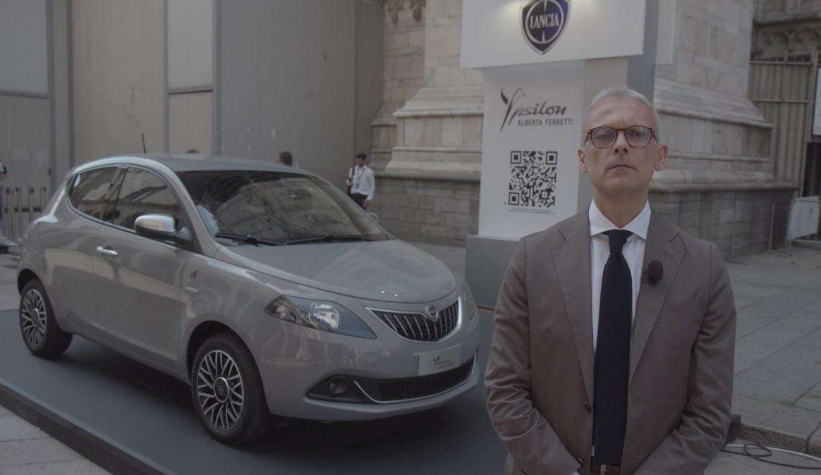 MIMO 2022 | Lancia Ypsilon Alberta Ferretti: la fashion City Car strizza l'occhio alla moda