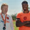 Denzel Dumfries e Koeman i volti della nuova campagna di Staatsloterij