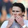 Inizia bene il Napoli di Conte: 2-0 a Reggio Emilia, a segno McTominay e De Bruyne. Reti bianche tra Genoa e Lecce